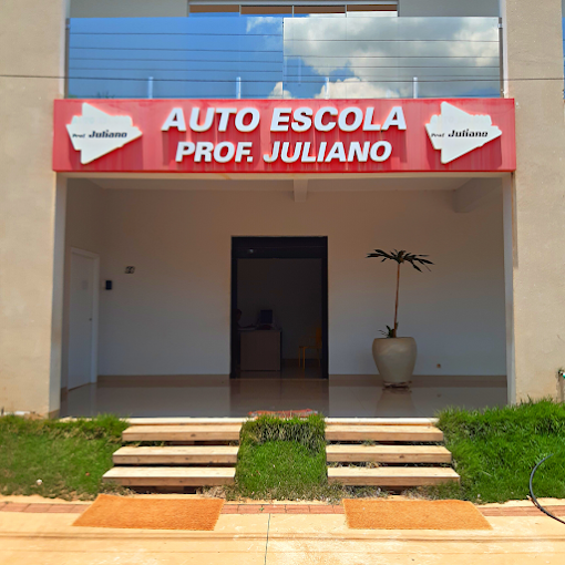 Sede da Auto Escola Professor Juliano em Matupá